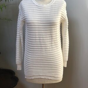 𝅺VINCE Camuto cream striped sheer long sleeve sweater size XS   ‎ W1023